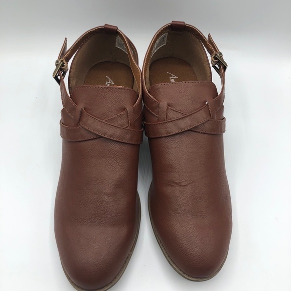 american Eagle by Payless Cut Out Booties - Picture 3 of 9